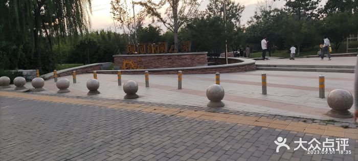 坝河休闲公园图片