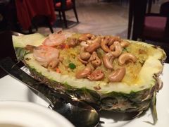 菠萝海鲜饭-食肆&Fourteen(武林夜市店)