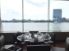 -白天鹅宾馆·流浮阁咖啡厅