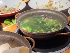 -吃饭皇帝大(长宁龙之梦店)
