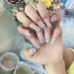 -爱纶美·美甲美睫半永久