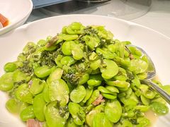 雪里蕻烧蚕豆-西湖春天•老字号杭州菜(百汇店)