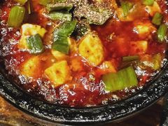 -万重锦·人文川菜馆(骡马市店)