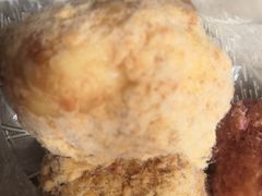 鸡肉松小贝-鲍师傅糕点(大沽南路店)