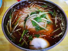 -三姐妹冷面馆(保卫路店)