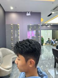 -藤野造型烫染·漂发