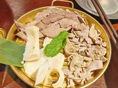 -洱火云南酸菜牛肉火锅(石景山当代商城店)