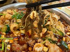 -周良天山牛杂城(天山路总店)