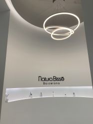 -微笑雨嘉造型护肤