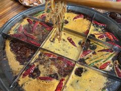 -重庆下半城老火锅(糖酒公司店)