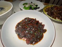 -荷塘秋月·本帮江浙菜(国权路店)