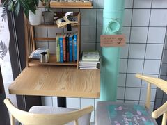 -蜜蜂小象·榴莲千层蛋糕(时代汇11栋店)