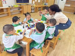 -金色摇篮潜能开发幼儿园(大兴校区)
