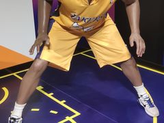 -厦门帷幕开啦红地毯蜡像艺术馆
