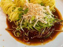 招牌鸡丝凉面-宏状元现熬粥·京味菜(五棵松店)