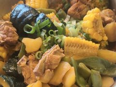 -闯关东东北农家菜(崂山石老人店)