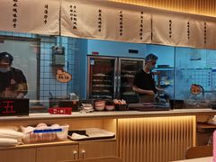 -八二小区抄手(龙湖上城天街店)