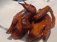 -鸽子侯·家宴·平价海鲜(绿地店)