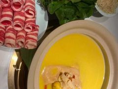 -领鲜天下·焗海鲜·花胶鸡(天目里店)