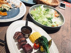 -德斯堡德国餐吧(锦华万达店)