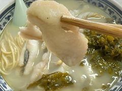 -明呈黄鱼面馆(斜土路店)