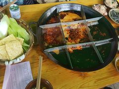 -岗上渣渣老火锅(两路口店)