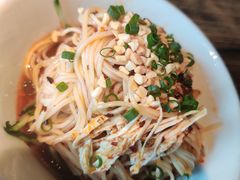 重庆鸡丝凉面-探鱼·鲜青椒爽麻烤鱼(领展购物广场店)