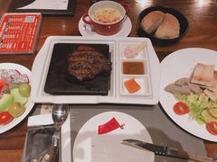 -食间牛排(湖西路店)