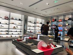 -CHARLES&KEITH(1234space店)