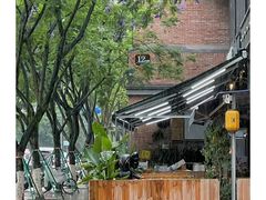 -星巴克臻选(重庆大学城熙街店)