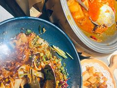 石自河凉皮-耶里夏丽·新疆菜(徐家汇臻选店)