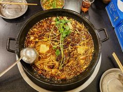 -鸿顺老铁锅美蛙鱼府(解放碑店)