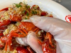 -肥肥虾庄·金牌油焖大虾(东湖欢乐谷店)