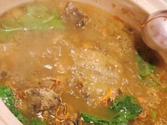 -杨记山珍鸡煲菌汤锅