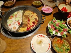 -萍姐火锅·公路夜市(武汉首店)