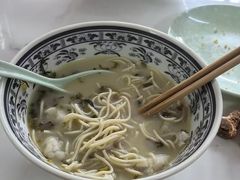 -明呈黄鱼面馆(斜土路店)