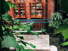 -古董花园(思南路42弄小区店)