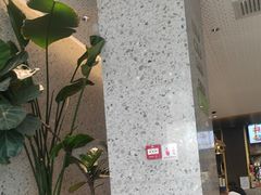 -德克士(亚中商城店)