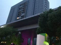 -上海浦东康桥绿地假日酒店