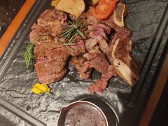 -上井料理黑金店(IFS国金中心店)