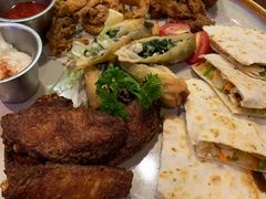 特选小吃拼盘-bluefrog蓝蛙(皇庭广场店)
