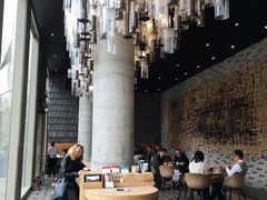 大堂-星巴克臻选(湖滨道店)