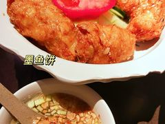 -大头虾越式风味餐厅(光明广场店)