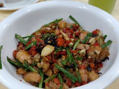 -笨罗卜浏阳菜馆(太平街店)