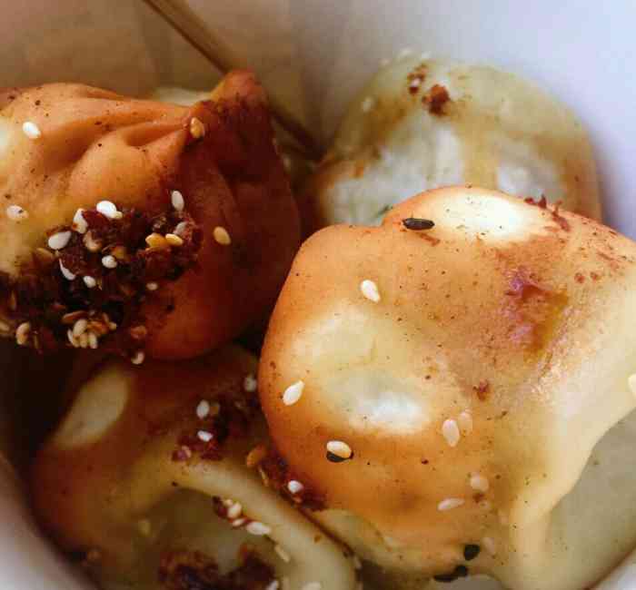 城隍庙生煎-"很多年前在芙蓉街吃过 那个时候味道还是很.