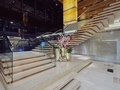 -上海龙之梦万丽酒店