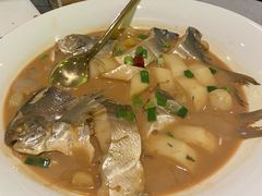 家烧白扁中鲳鱼-甬府小鲜(万象城店)