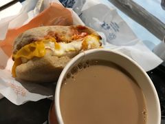 吉士蛋麦满分-麦当劳(新王府井店)