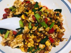 -聚鑫朋酸菜肥肠(文艺路口店)