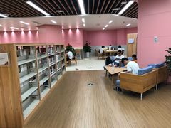 -厦门市图书馆(集美新城馆区)